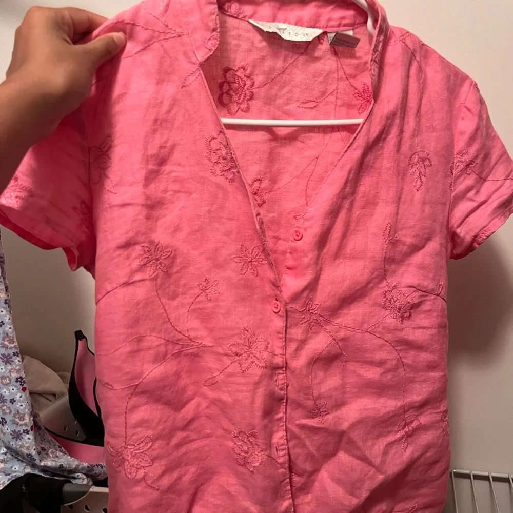 Linen embroidered button down - Picture 3 of 3